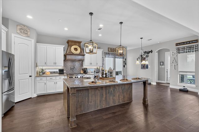 6706 Blackstone Drive, Sachse, TX 75048