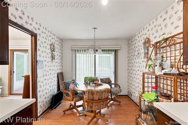 29990 Wildbrook Dr, 203, Southfield, MI 48034