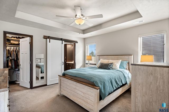 240 N Ceylon Ave Avenue, Tea, SD 57064