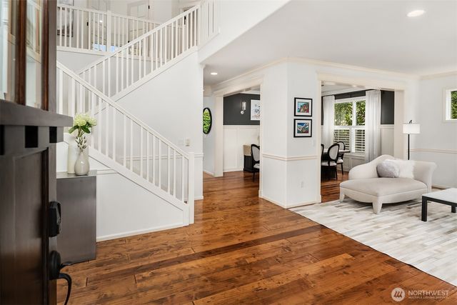 10414 SE 13th Street, Bellevue, WA 98004