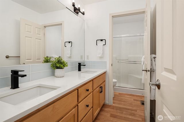 10414 SE 13th Street, Bellevue, WA 98004