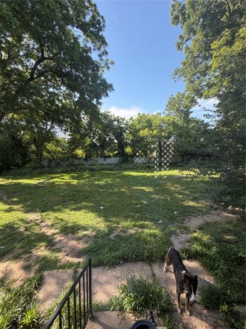 203 E Dallas Street, Hutchins, TX 75141