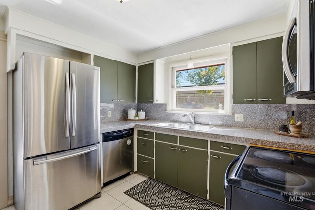 275 S Latah St, Boise, ID 83705