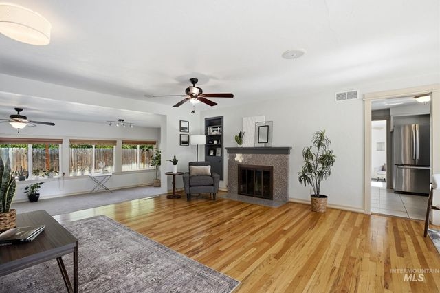 275 S Latah St, Boise, ID 83705