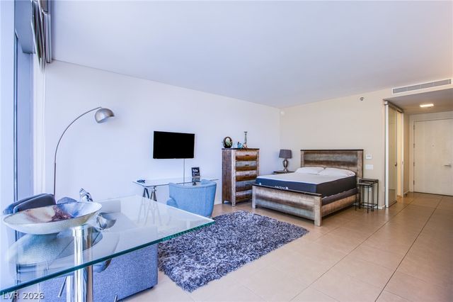 3722 Las Vegas Boulevard 1009, Las Vegas, NV 89158