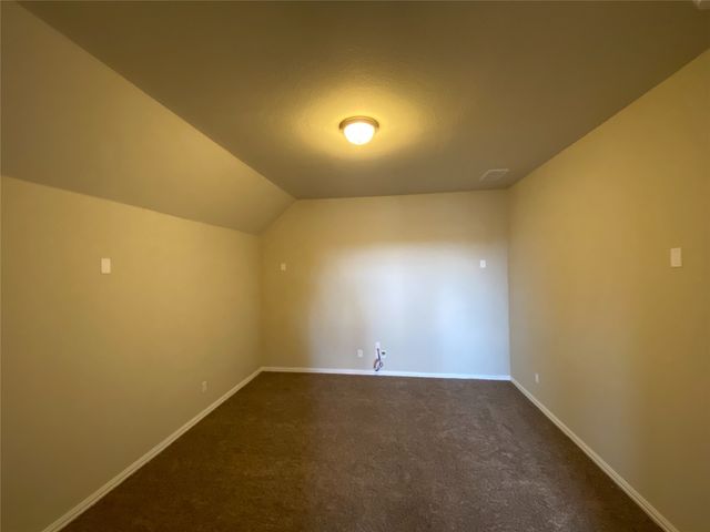 927 Bentley Drive, Roanoke, TX 76262