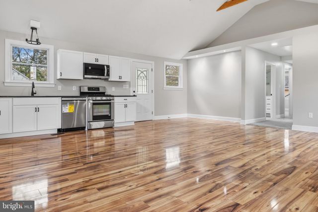 681 WILLIAMSTOWN RD, Franklinville, NJ 08322