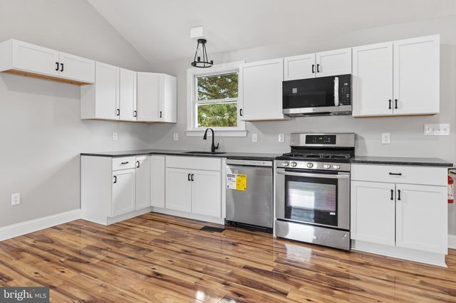 681 WILLIAMSTOWN RD, Franklinville, NJ 08322