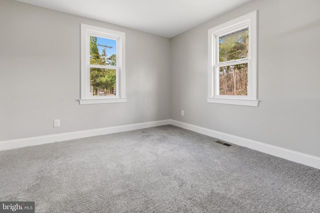 681 WILLIAMSTOWN RD, Franklinville, NJ 08322