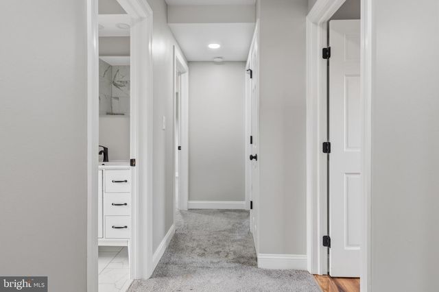 681 WILLIAMSTOWN RD, Franklinville, NJ 08322