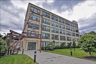 21 Illinois Street 405, Worcester, MA 01610