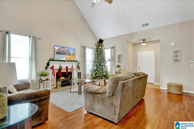 1136 AVALON DRIVE, Moody, AL 35004