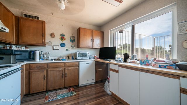 3739 W WETHERSFIELD Road, Phoenix, AZ 85029