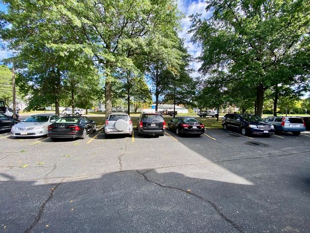 68 Readville C, Boston, MA 02136