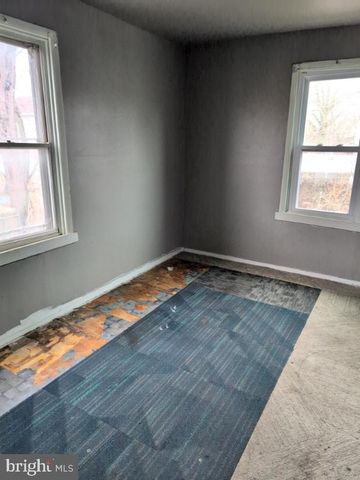 130 N 35TH ST, Camden, NJ 08105