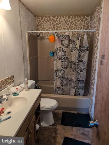 130 N 35TH ST, Camden, NJ 08105