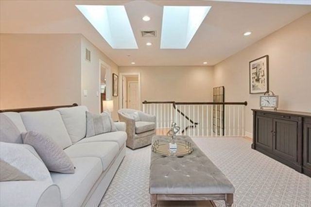6 Highcroft Way 6, Hopkinton, MA 01748