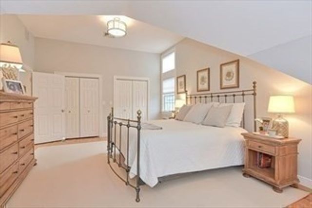 6 Highcroft Way 6, Hopkinton, MA 01748