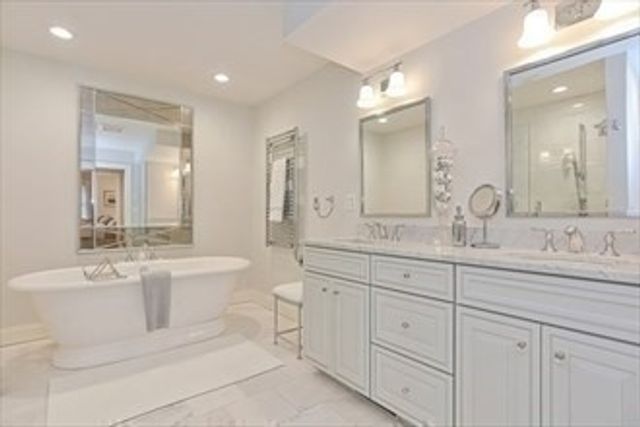 6 Highcroft Way 6, Hopkinton, MA 01748