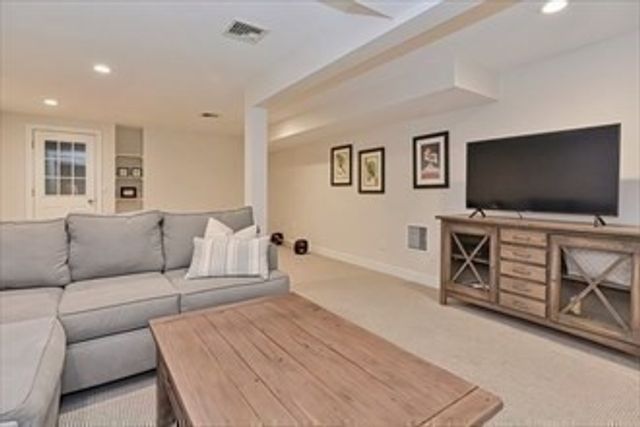 6 Highcroft Way 6, Hopkinton, MA 01748