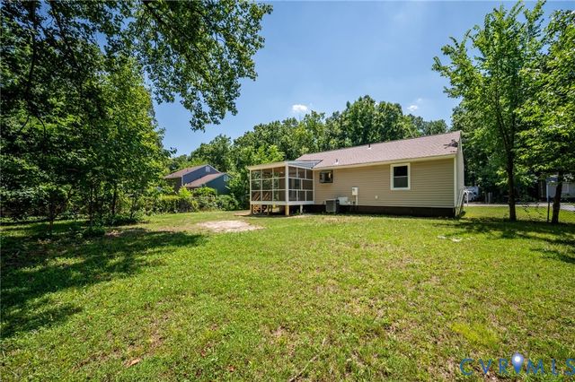 4005 Robert E Lee Dr, Prince George, VA 23860