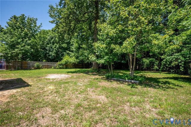 4005 Robert E Lee Dr, Prince George, VA 23860