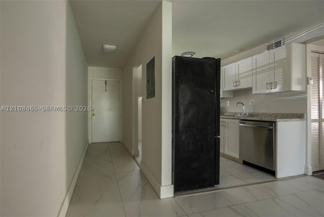 1401 NW 45th St 4, Deerfield Beach, FL 33064