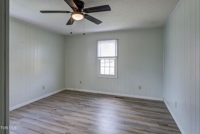 121 Smith Avenue, Erwin, TN 37650