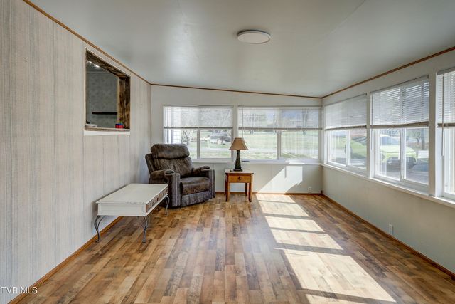 121 Smith Avenue, Erwin, TN 37650