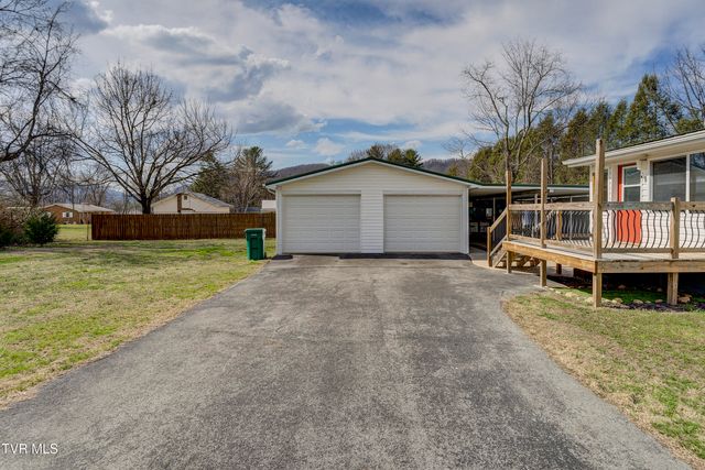 121 Smith Avenue, Erwin, TN 37650