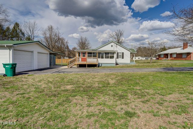 121 Smith Avenue, Erwin, TN 37650