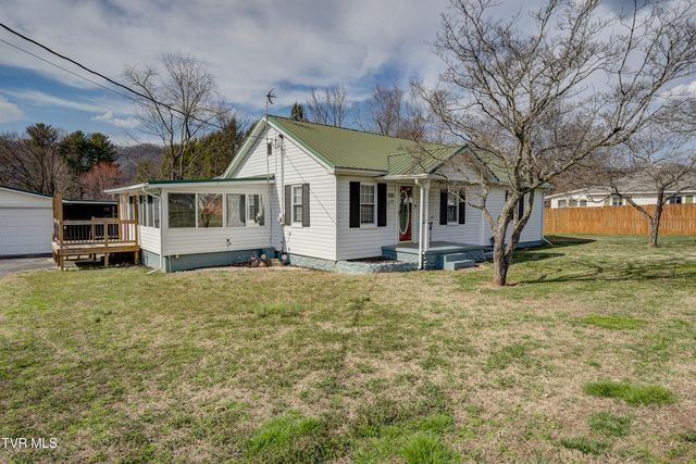 121 Smith Avenue, Erwin, TN 37650
