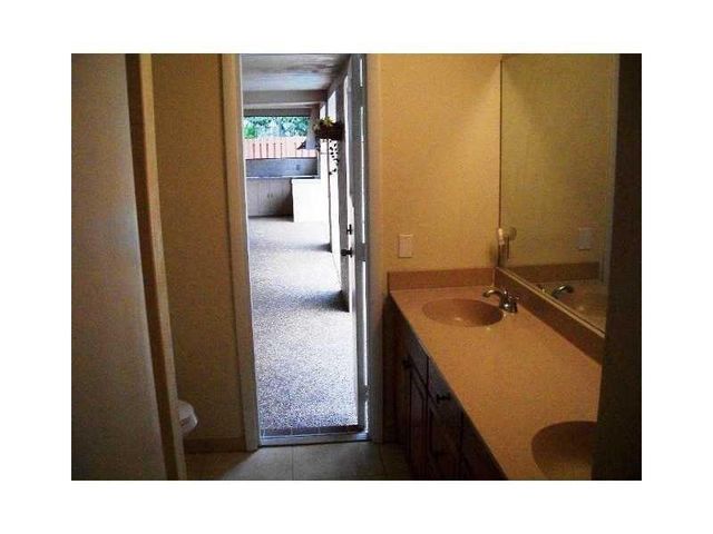 737 NW 84th Lane, Coral Springs, FL 33071