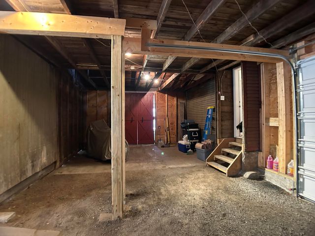 447 Elm Street, Chester, VT 05143