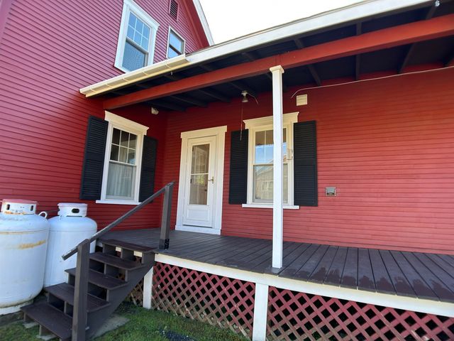 447 Elm Street, Chester, VT 05143