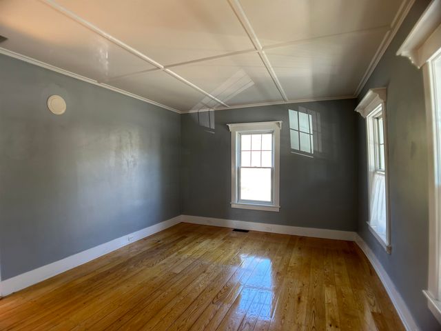 447 Elm Street, Chester, VT 05143