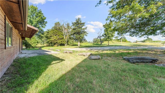 18775 Hwy 62 Highway, Garfield, AR 72732