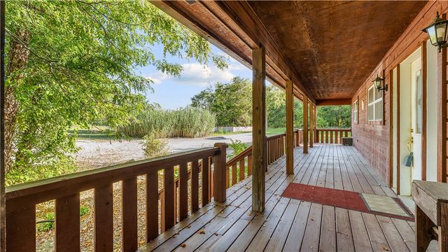 18775 Hwy 62 Highway, Garfield, AR 72732
