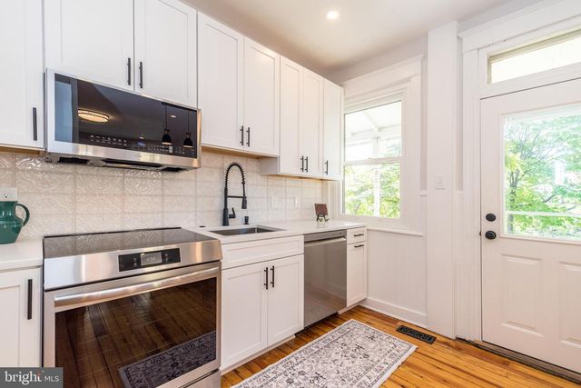 145 MECHANICS ST, Doylestown, PA 18901