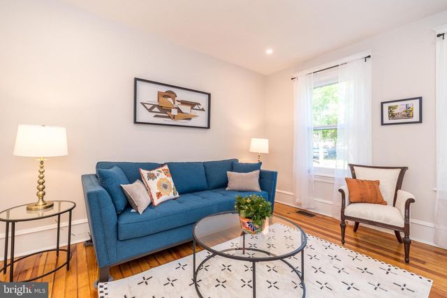 145 MECHANICS ST, Doylestown, PA 18901