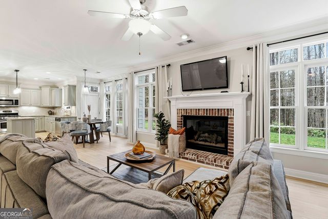 108 Tullamore Trail, Tyrone, GA 30290