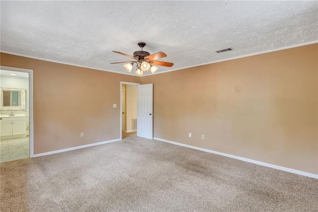 105 N Bay Street, Jesup, GA 31545
