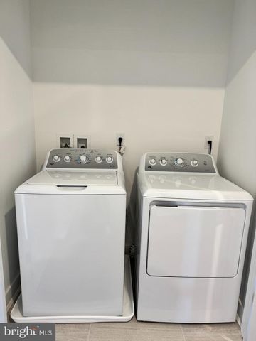 117 FRED CLARK DR, Pennington, NJ 08534