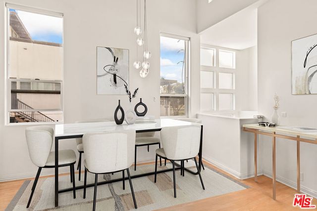 502 Rosecrans Avenue B, Manhattan Beach, CA 90266