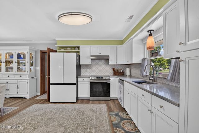 6016 Park Street, Sylvania, OH 43560