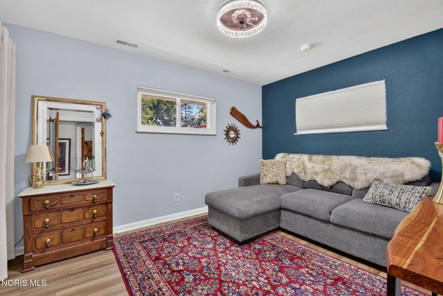 6016 Park Street, Sylvania, OH 43560