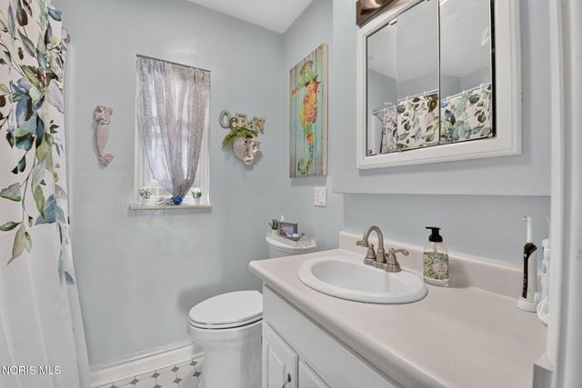 6016 Park Street, Sylvania, OH 43560