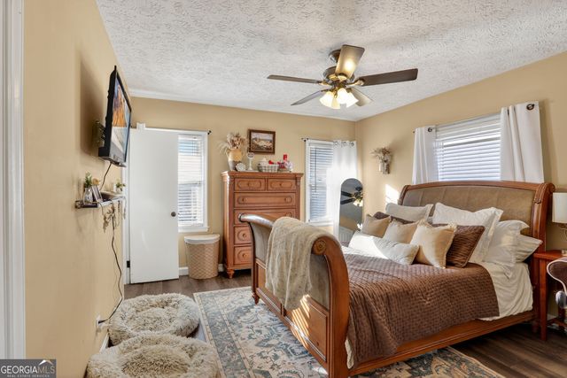 870 College Avenue NW, Conyers, GA 30012