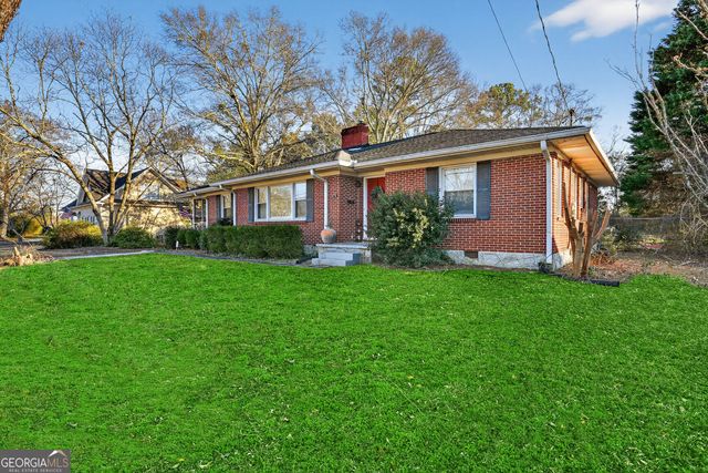 870 College Avenue NW, Conyers, GA 30012