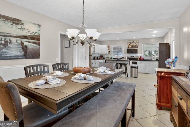 870 College Avenue NW, Conyers, GA 30012